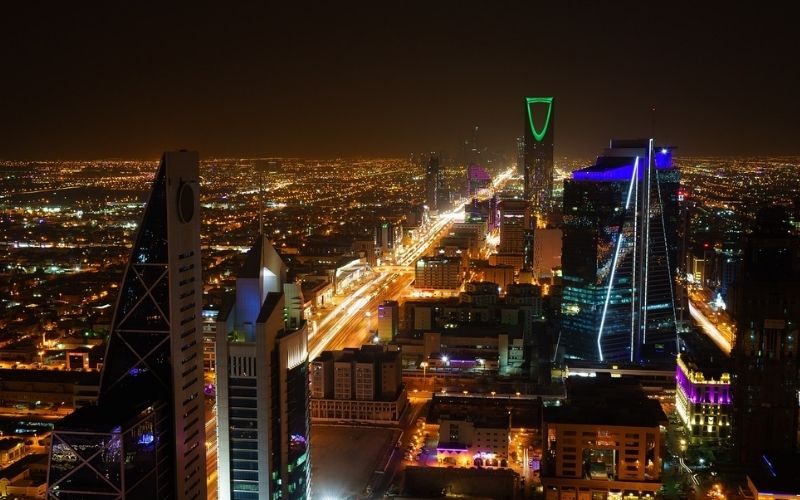 Lee más sobre el artículo Que ver, que hacer y comer en Riad