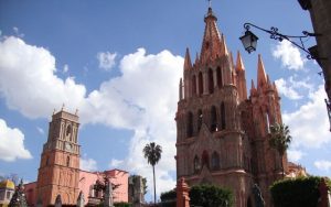Lee más sobre el artículo Que ver, que hacer y comer en San Miguel de Allende