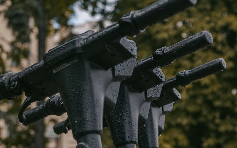 Lee más sobre el artículo ¿Por qué los patinetes eléctricos son una opción del futuro para el turismo?