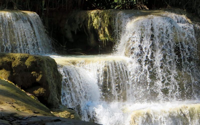 Caminatas Entre Selvas En Laos Con Guías Locales