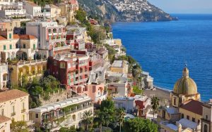 Lee más sobre el artículo Las calas más escondidas de la Costa Amalfitana